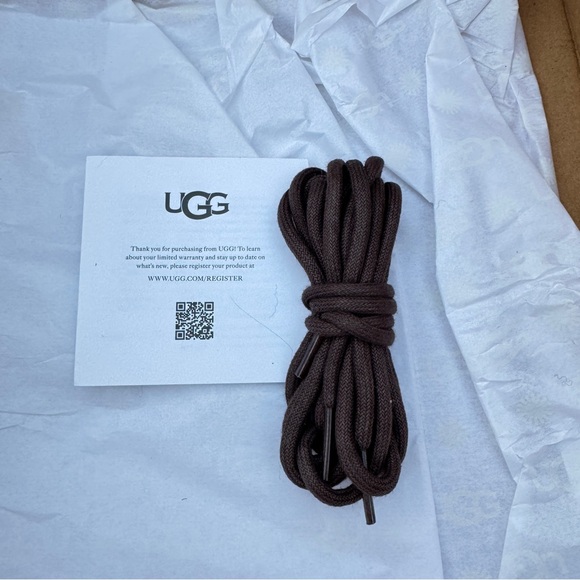 UGG Neumel High Heritage us7 - Picture 9 of 9